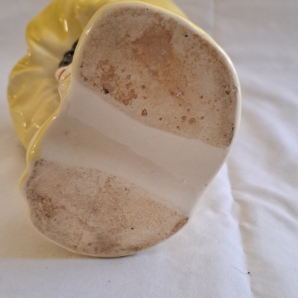 Large Glamor Girl Vase - Picture 2 of 9